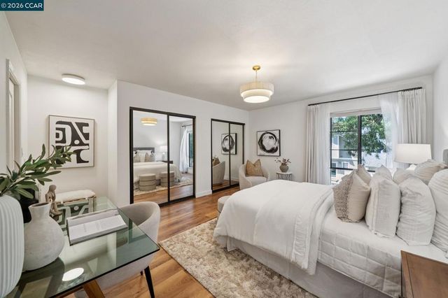 1660 San Luis Rd, Walnut Creek, CA 94597