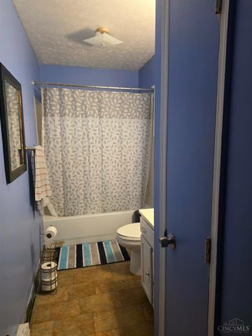 1694 Clark Drive, Goshen Twp, OH 45140