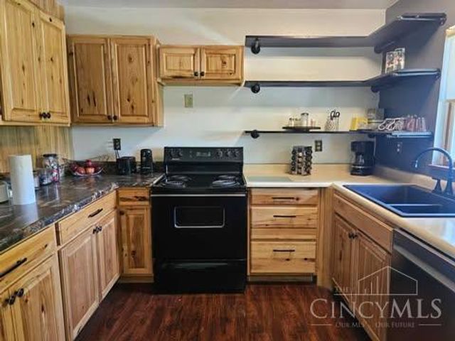 1694 Clark Drive, Goshen Twp, OH 45140