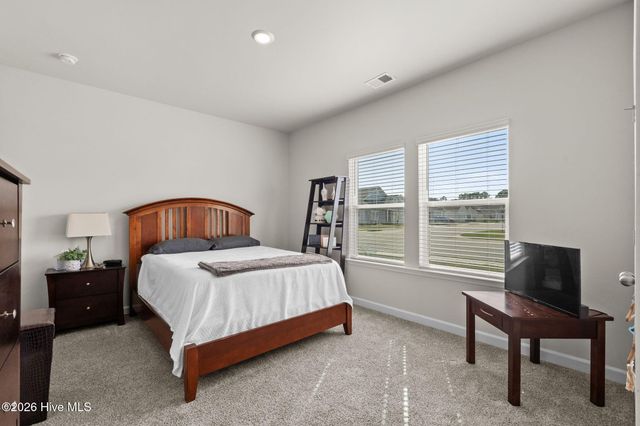 550 Tullimore Lane NW, Carolina Shores, NC 28467