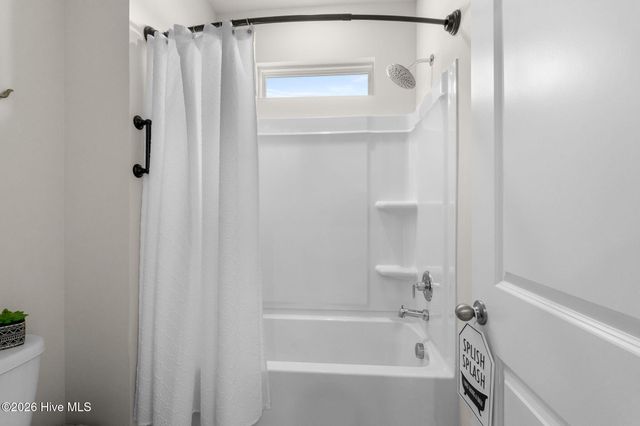 550 Tullimore Lane NW, Carolina Shores, NC 28467