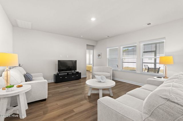 550 Tullimore Lane NW, Carolina Shores, NC 28467