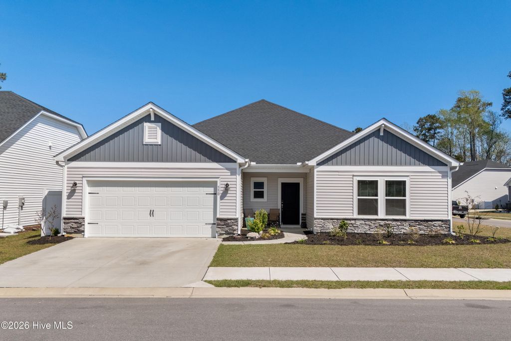 550 Tullimore Lane NW, Carolina Shores, NC 28467