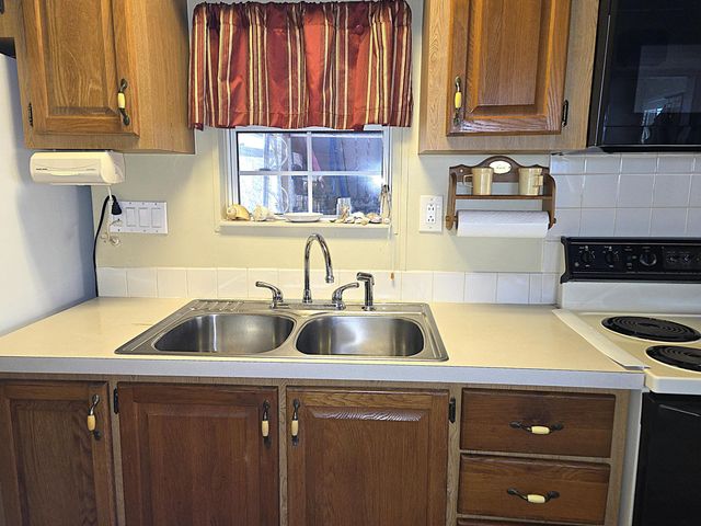 14041 SE 126th Boulevard 62, Okeechobee, FL 34974