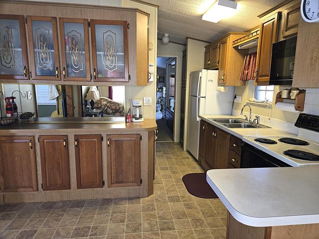 14041 SE 126th Boulevard 62, Okeechobee, FL 34974