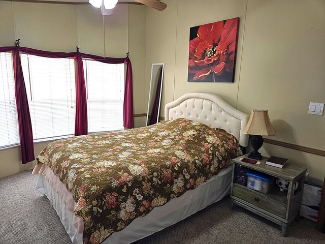 14041 SE 126th Boulevard 62, Okeechobee, FL 34974