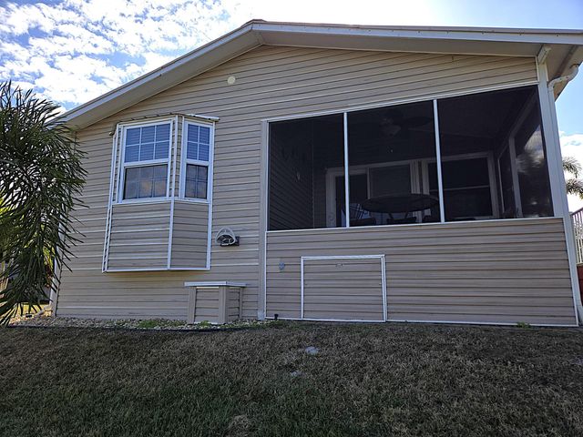 14041 SE 126th Boulevard 62, Okeechobee, FL 34974