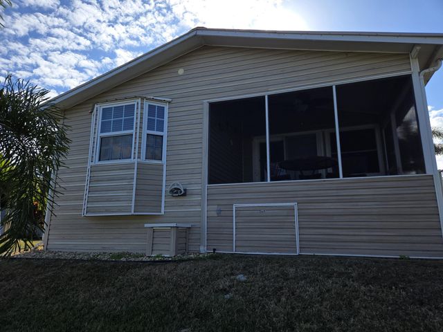 14041 SE 126th Boulevard 62, Okeechobee, FL 34974