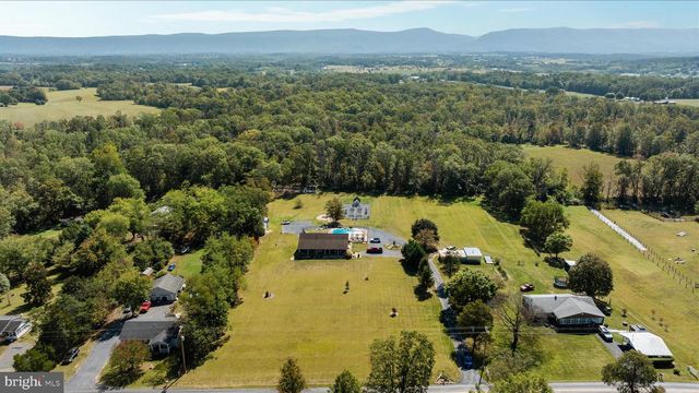 2050 BACK RD, Woodstock, VA 22664