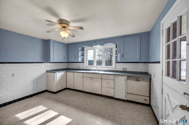 46 Meriden Avenue, Meriden, CT 06451