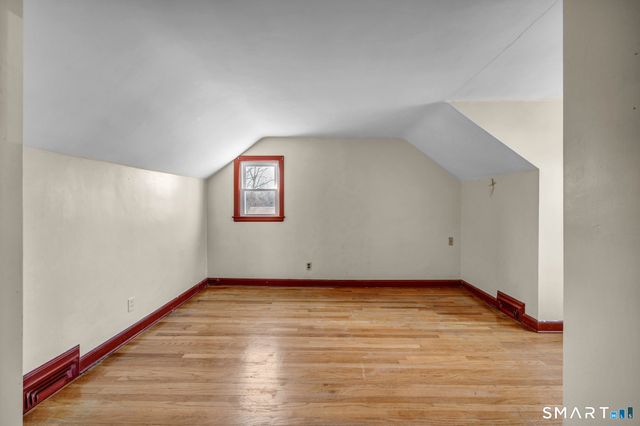 46 Meriden Avenue, Meriden, CT 06451