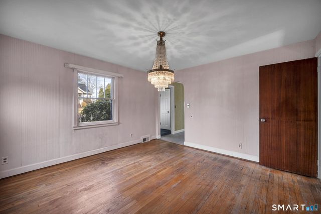 46 Meriden Avenue, Meriden, CT 06451