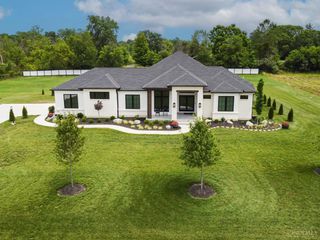 4904 Bunnell Hill Road, Clearcreek Twp., OH 45036