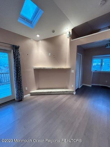 403 Cedar Avenue, Leonardo, NJ 07737