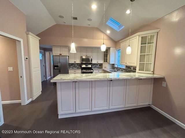 403 Cedar Avenue, Leonardo, NJ 07737
