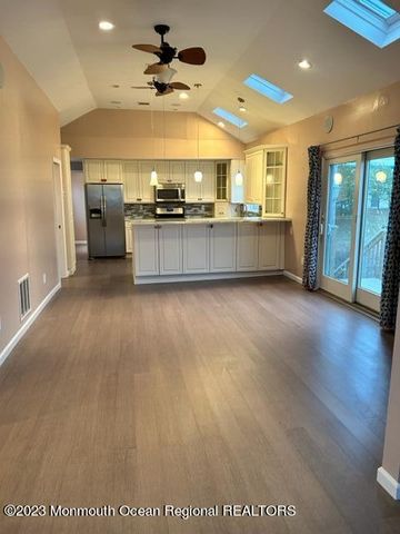 403 Cedar Avenue, Leonardo, NJ 07737