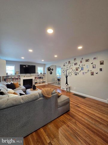 2510 PARK ST, Reading, PA 19606