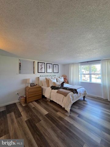 2510 PARK ST, Reading, PA 19606