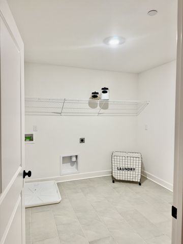 460 Buckwood Avenue, W, Thompsons Station, TN 37179