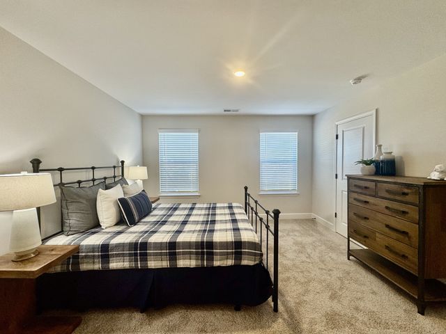 460 Buckwood Avenue, W, Thompsons Station, TN 37179