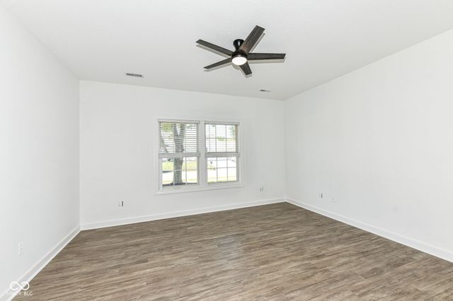 19474 Sandbar Drive, Noblesville, IN 46062