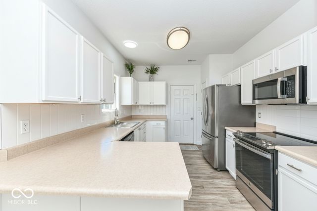 19474 Sandbar Drive, Noblesville, IN 46062