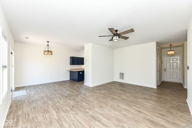 19474 Sandbar Drive, Noblesville, IN 46062