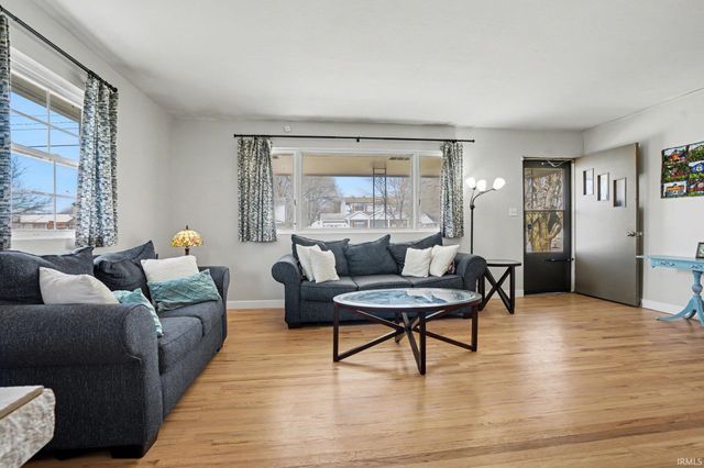 2514 Edison Road, South Bend, IN 46615