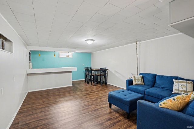 2514 Edison Road, South Bend, IN 46615