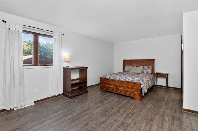 13712 S Mallard Court, Plainfield, IL 60544