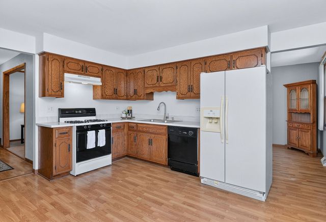 13712 S Mallard Court, Plainfield, IL 60544