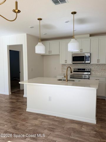 1212 Canfield Circle SE, Palm Bay, FL 32909