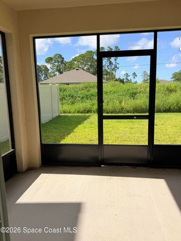1212 Canfield Circle SE, Palm Bay, FL 32909