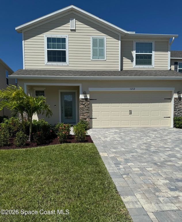 1212 Canfield Circle SE, Palm Bay, FL 32909