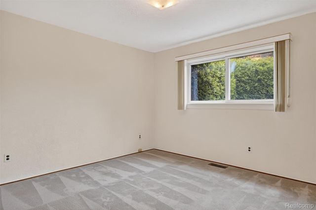 14341 Heritage Street, Riverview, MI 48193