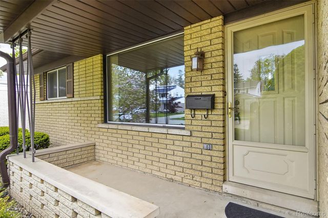 14341 Heritage Street, Riverview, MI 48193