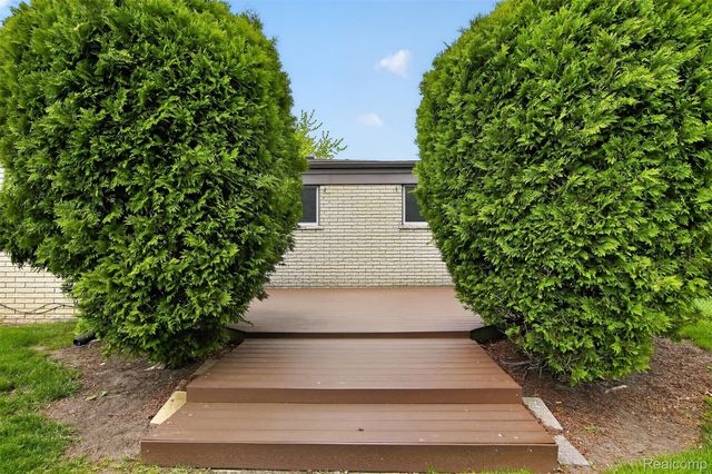 14341 Heritage Street, Riverview, MI 48193
