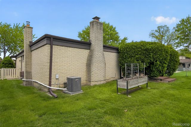 14341 Heritage Street, Riverview, MI 48193