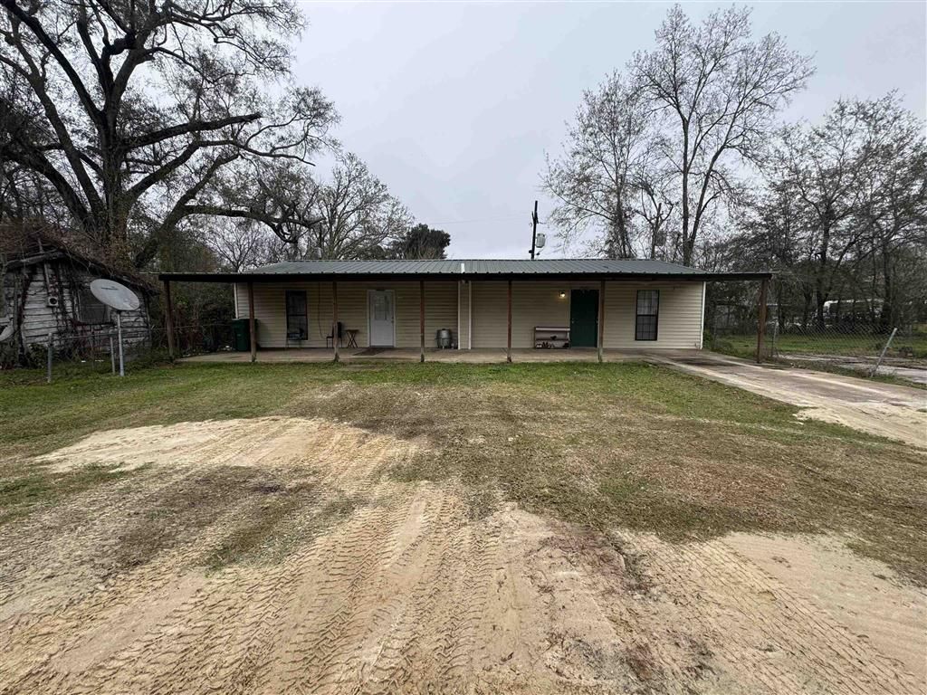 1025.5 Horridge Street, Vinton, LA 70668