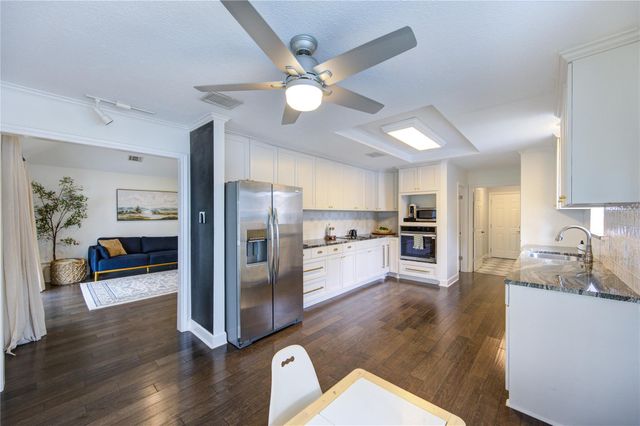 7727 Heathrow Lane, Spring, TX 77379