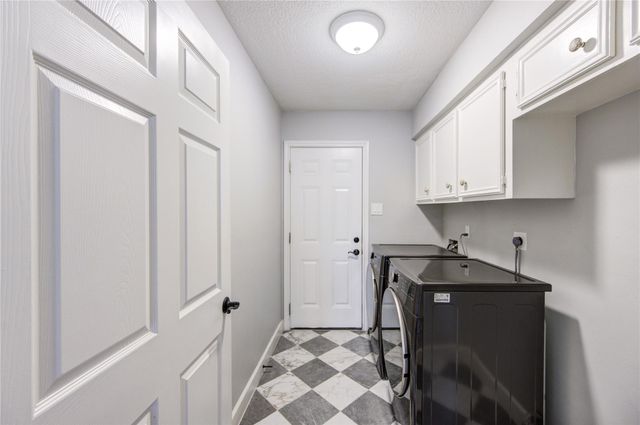 7727 Heathrow Lane, Spring, TX 77379