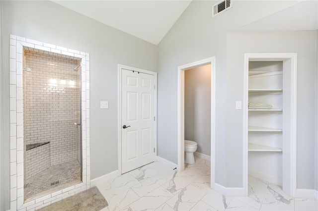 7727 Heathrow Lane, Spring, TX 77379