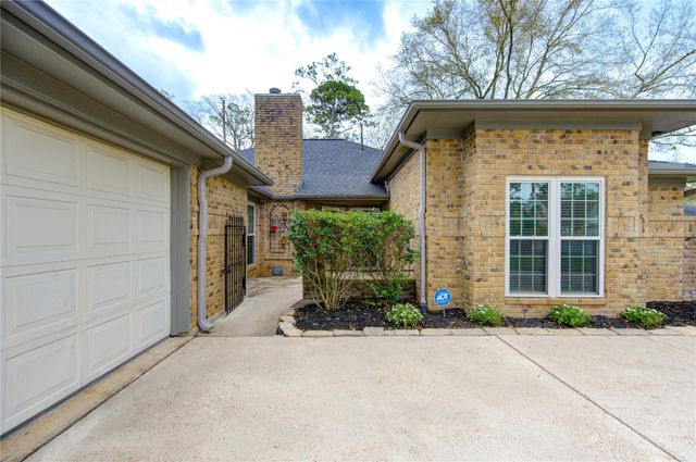 7727 Heathrow Lane, Spring, TX 77379