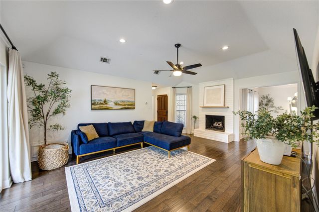 7727 Heathrow Lane, Spring, TX 77379