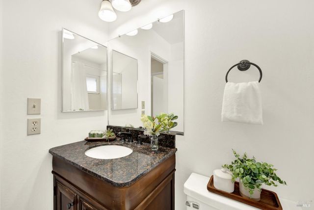 30 Belvedere Ct, Napa, CA 94559