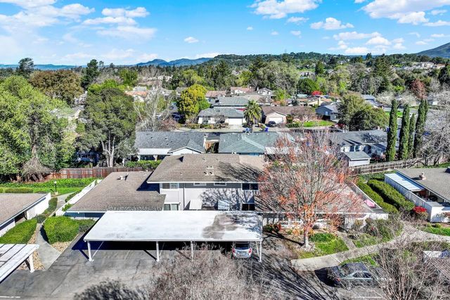 30 Belvedere Ct, Napa, CA 94559