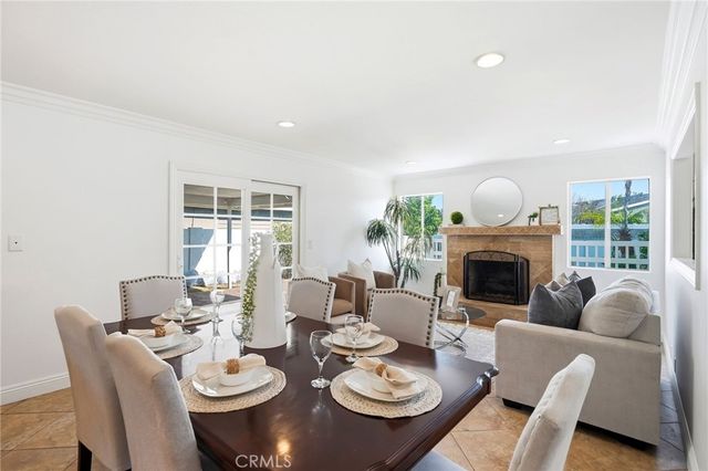 1110 E Meats Avenue, Orange, CA 92865