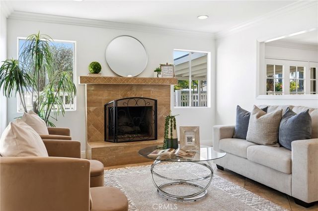 1110 E Meats Avenue, Orange, CA 92865