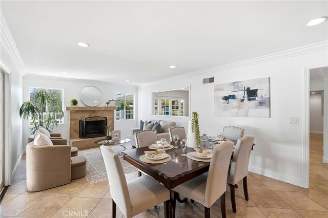 1110 E Meats Avenue, Orange, CA 92865