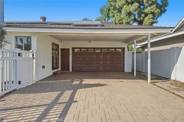 1110 E Meats Avenue, Orange, CA 92865